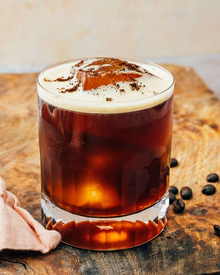 espresso margarita with coffee beans on the side and text overlay that says, espresso margarita