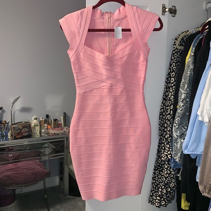 Size Small. Brand New With Tags Never Worn. Originally $140. Super Thick Amazing Material! Strapless Denim Dress, Marc Fisher, Bandage Dress, Denim Dress, Colorful Dresses, Bodycon Dress, Womens Sizes, Midi Dress, Brand New