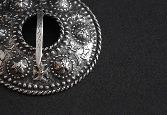 SAKTA large old traditional Latvian silver brooch fibula, Baltic/Russian version of the Norwegian Solje pin, folk costume, Latvia, Russia Folk Costume, Silver Brooch, Traditional Clothing, Latvia, Traditional Outfits, Runes, Russia, Fashion Jewelry, Etsy Uk