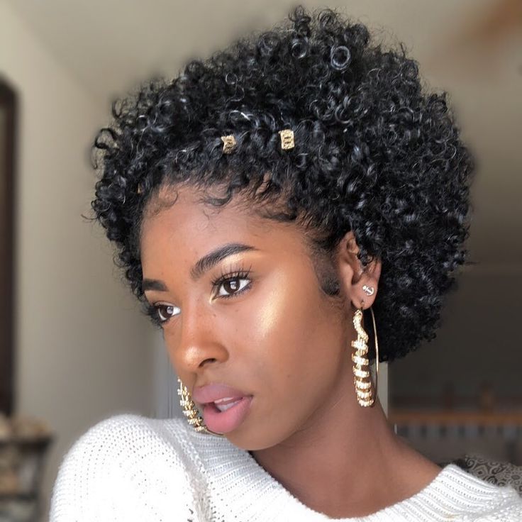 Fashion Hair Styles, Twa Hairstyles, Beautiful Natural Hair, Pelo Afro, Natural Curls Hairstyles, Natural Hair Styles Easy, Big Chop, Penteado Cabelo Curto, Natural Hair Inspiration