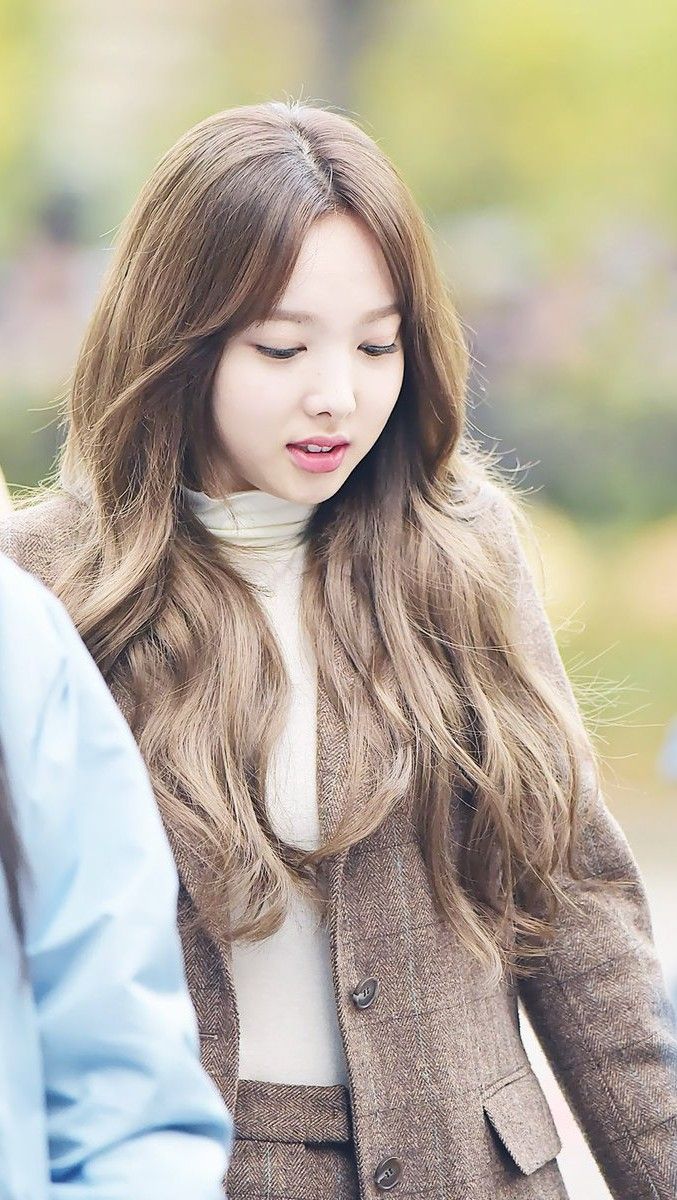 #TWICE #NAYEON #LIKEY Nayeon Pics, I Fancy You, Twice Nayeon, Tzuyu Twice, Nayeon Twice, Im Nayeon, Korean Fashion Trends, Second Baby, This City