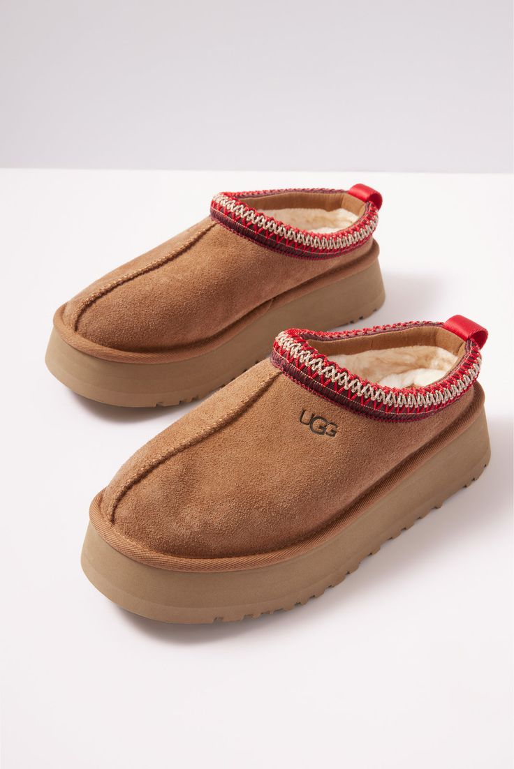 The UGG® Tazz platform slipper is crafted in a suede fabric with an EVA outsole and cozy UGGplush™ lining, a moisture-wicking textile made from a wool-rich blend but made to feel and wear like shearling. | UGG Women's Tazz Shoes, Size 9, Gold Ugg Tazz Platform, Uggs Slippers, Autumn Fashion Work, Ugg Tazz, Preppy Shoes, Chic Shop, Sheepskin Boots, Ugg Slippers, Platform Slippers