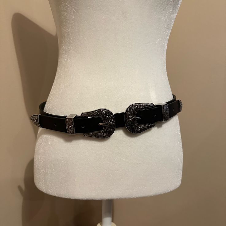 Nwot. Tag Cut Off. Size Large. Questions? Leave A Comment Below! Flower Belt, Western Belt, Western Belts, Vintage Belts, Leave A Comment, Cut Off, Belts, Buckle, Women Accessories