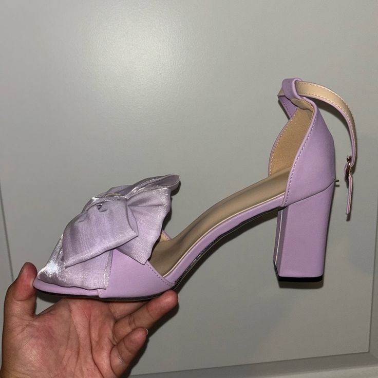 Brand New Heels Never Been Work Still In Original Box Light Purple Heels, Lavender Heels, Heels Bow, Heels Purple, Green High Heels, Flower Heels, Shein Shoes, New Heels, Bow Coquette