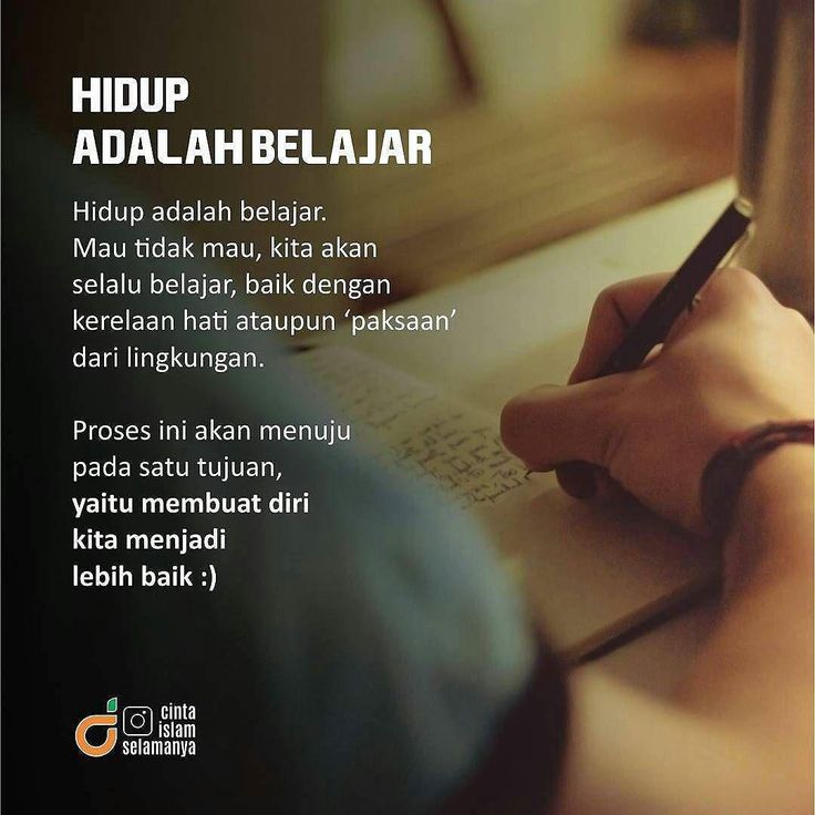 a person writing on a piece of paper with a pen in their hand and the caption reads,'hijp adalah belabah belaa laar '