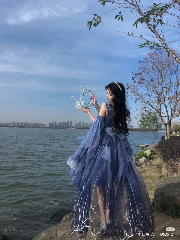 Aesthetic Blue Dress, Ethereal Dress Goddesses, Blue Fairy Dress, Gown Aesthetic, Debut Gowns, Gaun Abad Pertengahan, Goddess Outfit, Ethereal Dress, Dark Blue Dress