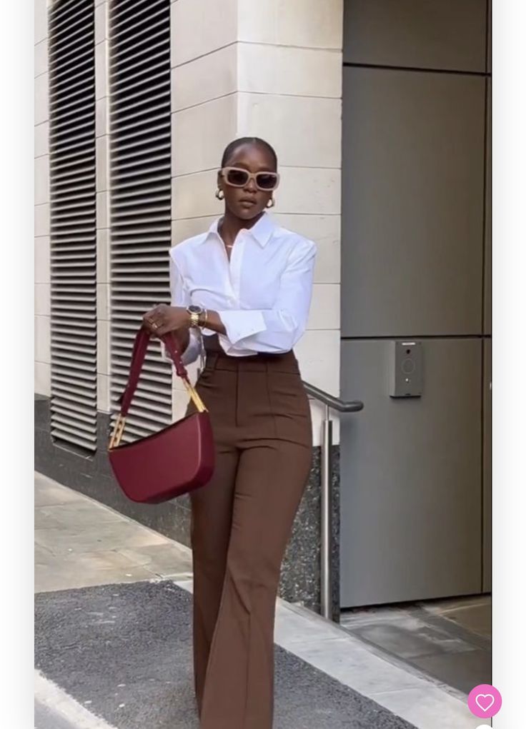 Jobs Outfits For Women, Brown Dress Work Outfit, Brown Suit Pants Outfit Women, Corperate Girl Outfits, Pastel Monochrome Outfit, Corporate Woman Outfit, Classic Outfits For Black Women, Business Wear Black Women, Corporate Pants Outfit