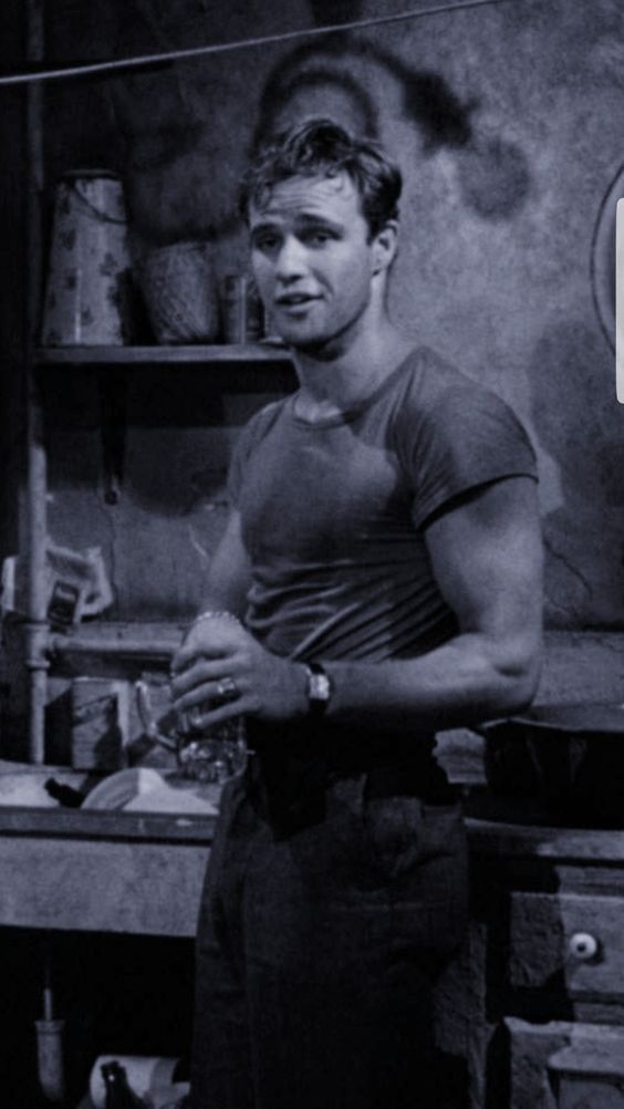 A Streetcar Named Desire, This Is Your Life, Classic Movie Stars, Mens Outfit Inspiration, Marlon Brando, Hollywood Actor, Real Man, The Villain, Hollywood Stars