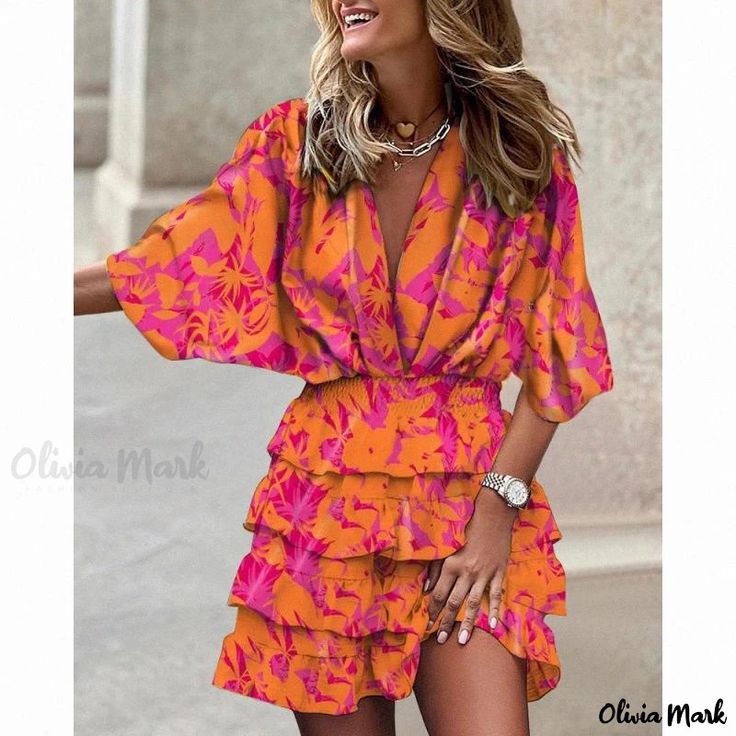 Olivia Mark - Flowy, Droopy Dress with Unconventional Silhouette Beach Party Dress, Casual Chique, Estilo Chic, Irregular Hem, Half Sleeve Dresses, Sleeves Clothing, Weave Style, Ruffle Mini Dress, Loose Outfit