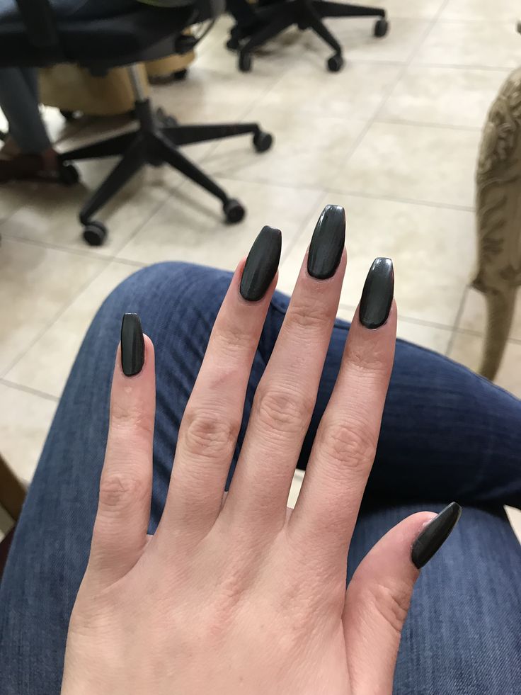 Dark Gray Chrome Nails, Dark Grey Chrome Nails, Gray Nail Ideas Acrylic, Dark Gray Nails, Chrome Coffin Nails, Chrome Coffin, Dark Grey Nails, Magical Nails, Gray Nails