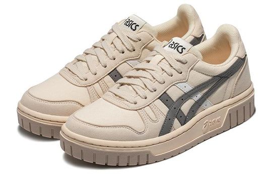 Asics Court MZ 'Cream Grey' 1203A127-200-KICKS CREW Pingu Pingu, Mode Old School, Dr Shoes, Shoe Inspo, Aesthetic Shoes, Swag Shoes, Pretty Shoes, Dream Shoes, New Wardrobe