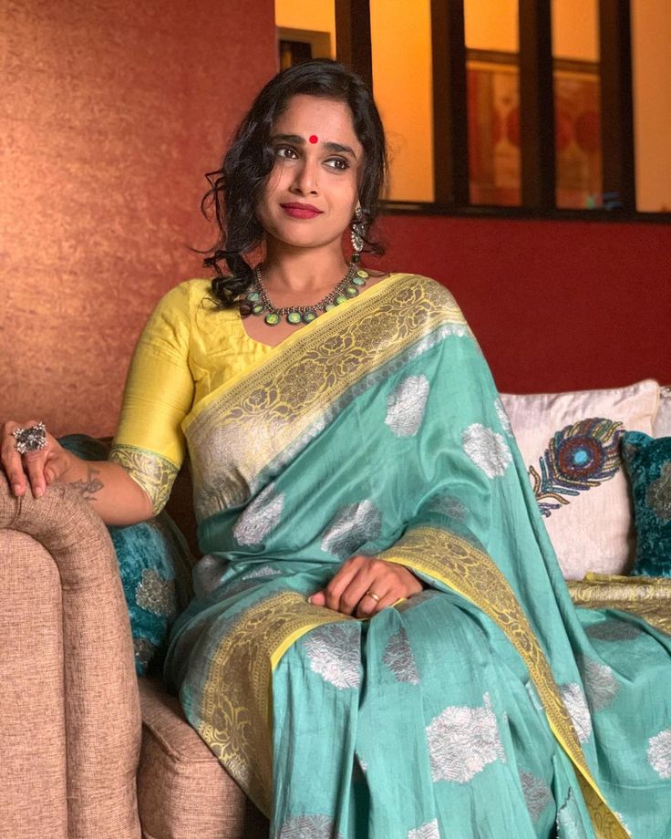 Neetha Manoj on Instagram: “Day 19 Banarasi Butidar saree in Moonga silk A Banarasi sari is a sari made in Varanasi, an ancient city which is also called Benares…” Neetha Manoj, Banarasi Sari, Tuesday Quotes, Saree Photoshoot, Ancient City, Varanasi, Curvy Girl Fashion, Beautiful Saree, Desi Beauty