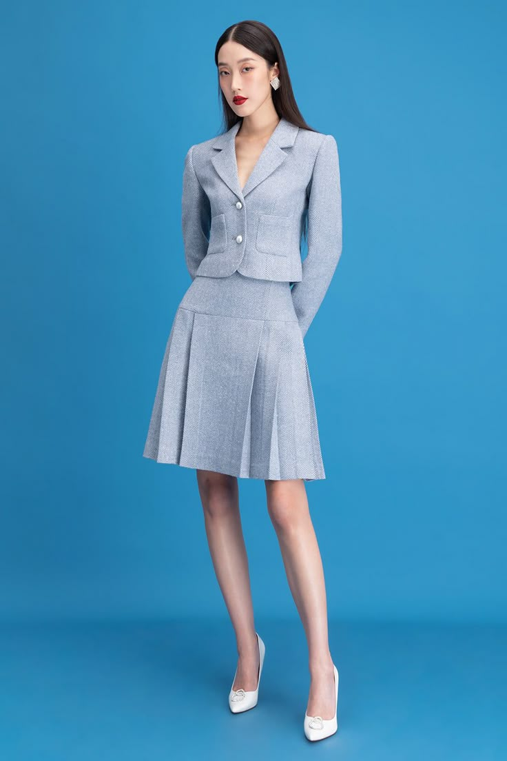 Light Blue Skirt Outfit Ideas, Dress With Jacket Outfit Classy, Dress With Jacket Outfit, Light Blue Outfits, Light Blue Outfit, Blue Skirt Outfits, Channel Outfits, Sleek Outfit, Felt Jacket