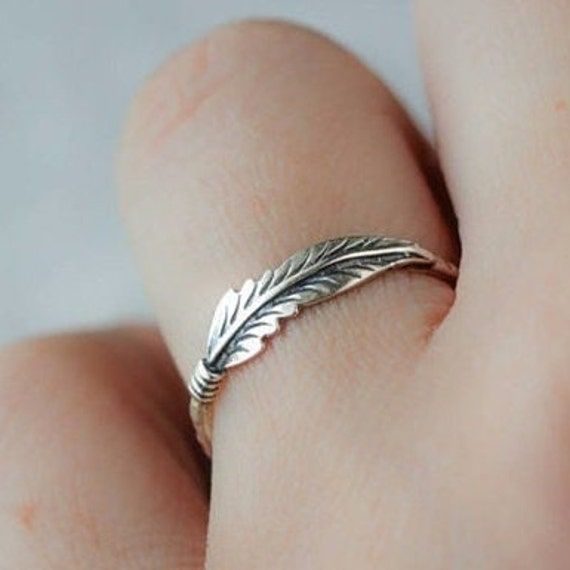 J-Bar X Brand Ring The perfect punchy ring for your rodeo queen.  Metal: 925 Sterling Silver S925 STAMP Size: US 6 7 8 9 10 Style: Cocktail, Wedding, Party, Anniversary, Western Fashion. Package Include: 1 Ring (with a pretty box) This is a perfect little sterling silver feather ring. Light and easy for everyday wear. A great little ring to stack or wear alone. The feather and band are solid sterling silver. This small ring is dainty enough that you won't feel it, but still darling enough to cat Ring Designs Silver, Cute Promise Rings, Feather Ring Silver, Western Rings, Old Rings, Rodeo Queen, Small Ring, Feather Ring, Bridesmaid Gifts Jewelry