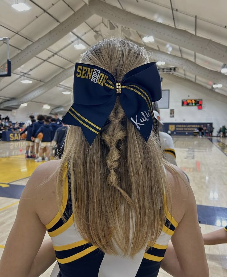 Cheer Hair Styles Half Up Half Down With Bow, Cute Hairstyles For Cheer Pictures, Cheerleader Hairstyles For Short Hair, Cheer Game Day Hair Football Season, Hairstyle For Cheerleaders, Cheerleader Hair Styles, Cheer Braid Hairstyles, Cheer Hair Styles With Bows, Cute Hairstyles For Cheerleaders