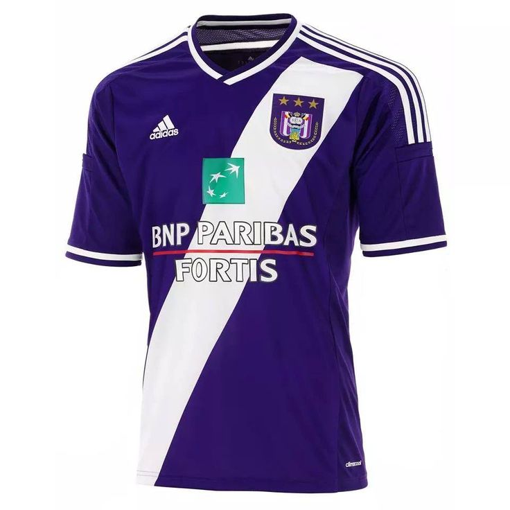 a soccer jersey that is purple and white with the words bmp parias fortis on it