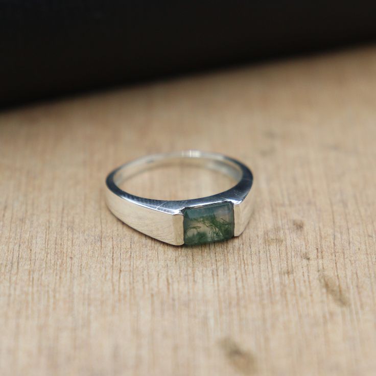 Moss Agate Signet Ring ~ 925 Solid Sterling Silver Signet Ring ~ Men's Signet Ring ~ Wedding Band Signet Ring ~ Handmade Ring ~ Unique Ring ❥ Metal: Solid sterling silver ❥ US Ring Size: Choose Size ❥ Stone Size: 6*8 mm Octagon Emerald Cut ✈ Free Shipping (USPS) ✈ Free Shipping to the United Kingdom 🎁 Free Gift Box ↻ 3 Days Return ⌛ 3-Day Handling Time General Care Instructions Remove jewellery when showering or bathing. This is particularly important when on the beach, in the sea and in chlori Signet Ring Men, Silver Signet Ring, Ring Wedding Band, Silver Wedding Rings, Mens Silver Rings, Jewelry Lookbook, Handmade Rings, Unique Ring, Ring Unique