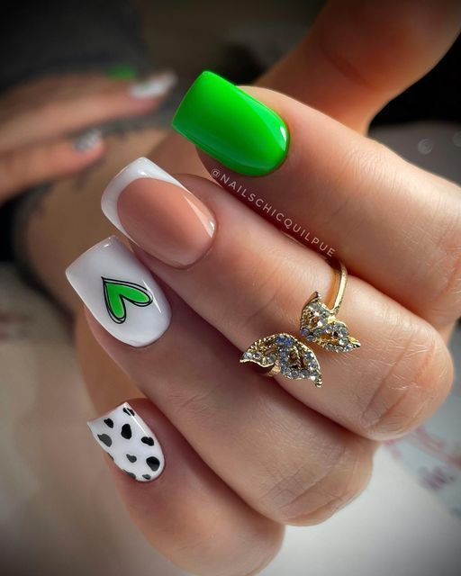 Summer Nails 2023, Wow Nails, Heart Nail, Green Nail Polish, Green Nail, Nails Only, Nails 2023, Shellac Nails, Pretty Nail Art