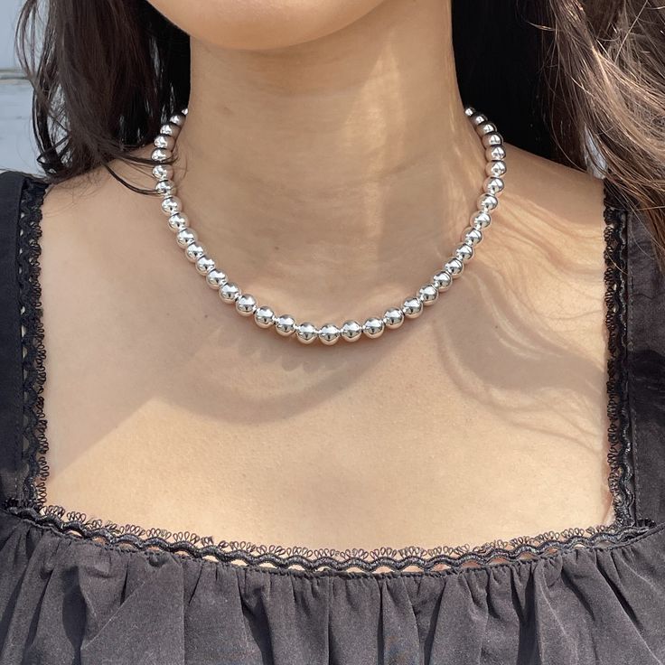 925 Sterling Silver ball  8mm balls Available in 16" and 18", choose length from drop down menu Lobster claw clasp Blur Picture, Silver Ball Necklace, Y2k Jewelry, New Canaan, Silver Bead Necklace, Ball Necklace, Wedding Jewellery Necklace, Light Weight Earrings, Blue Beads