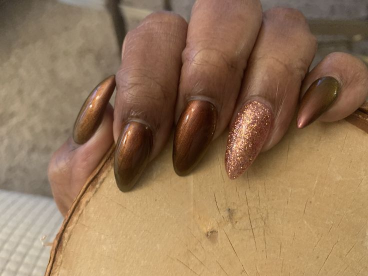 Copper And Black Nails, Copper French Tip Nails, Bronze Nails Designs, Copper Nail Art, Halloween Pedicure, Copper Nails Designs, Bronze Nails, Copper Nails, Nail Board