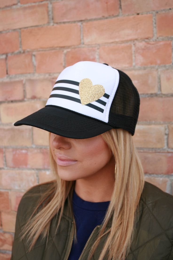 Cute Trucker Hat for Women Trucker Hat Outfit, Women Trucker, Hat Outfit, Trendy Hat, Outfits With Hats, Cute Hats, Cool Hats, Hat Designs, Spring Outfit