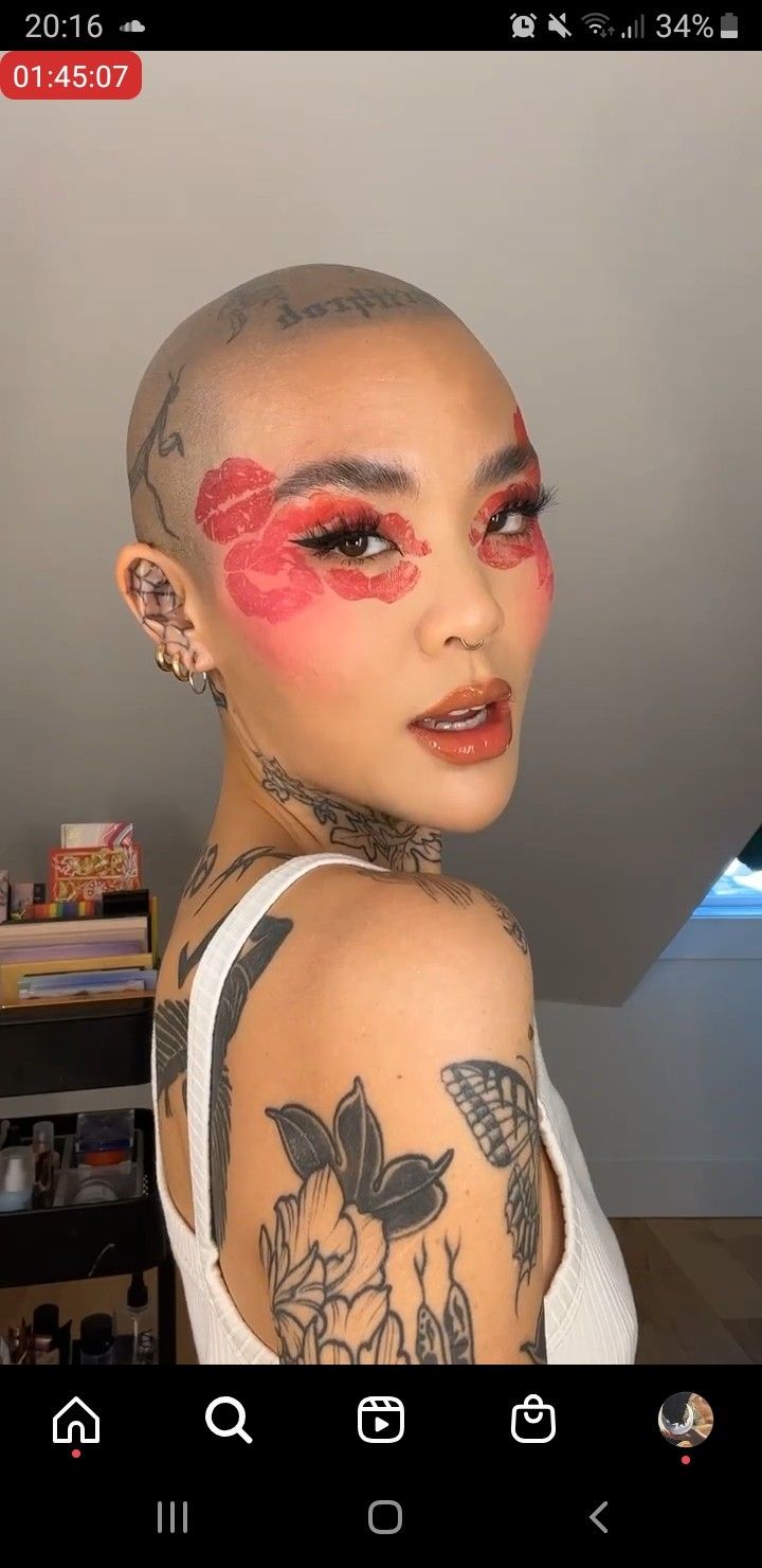 Valentine’s Day Inspired Makeup, Valentines Themed Makeup, Valentines Inspired Makeup, Valentine Clown Makeup, Cupid Makeup Looks Halloween, Cute Valentine’s Day Makeup, Heart Themed Makeup, Valentine Make Up, Valentine’s Day Costume