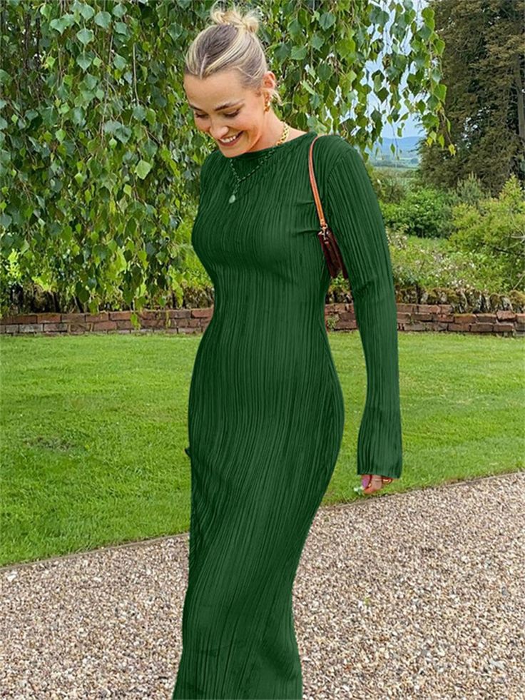 -chiquechics Party Elegant Outfit, Long Bodycon Dress Outfit, Dress Outfits Party, Long Dresses For Women, Long Striped Dress, Body Con Dress Outfit, Outfit Autumn, Long Bodycon Dress, Y2k Clothes