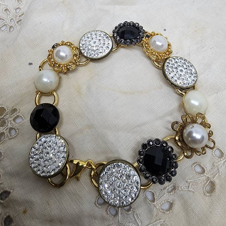 This Sparkling Bracelet is A Beautiful Remix of Vintage and New Prettys In Pearl, Gold and Black...This Bracelet Stacks Well or Is Elegant On Its Own...A Perfect Gift For Your Special Someone Upcycled Vintage Jewelry, Artsy Gift, Bracelet Stacks, Bullet Necklace, Bracelet Elegant, Sparkle Bracelet, Bullet Jewelry, Repurposed Jewelry, Family Jewellery