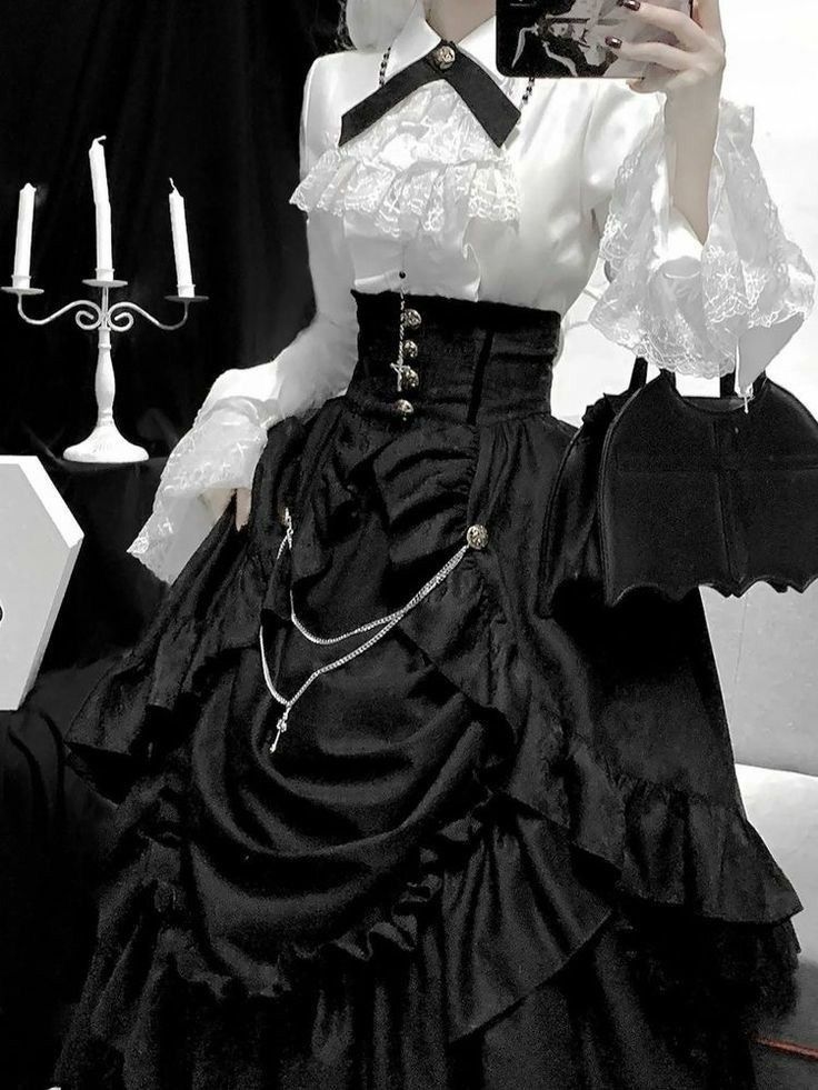 Elegant Skirts, Old Fashion Dresses, Ladies Blouse, Dress Design Sketches, Elegant Skirt, Gothic Outfits, Goth Outfits, Really Cute Outfits, Fancy Outfits