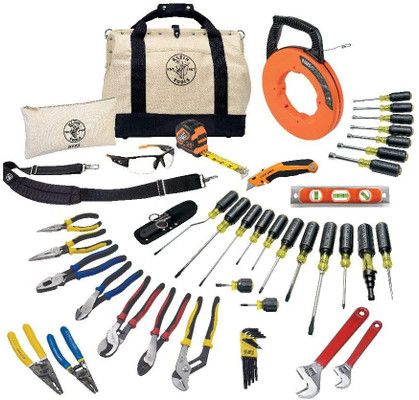 the tool kit contains many different tools