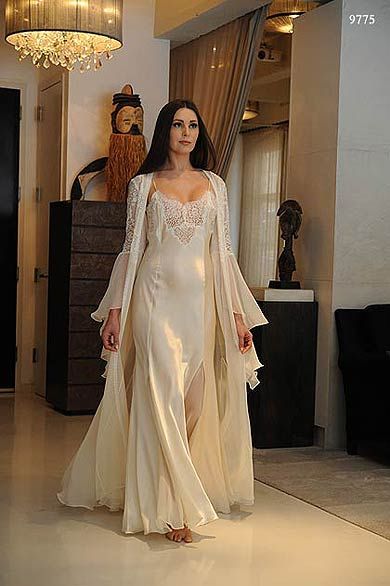 Silk Nightwear Romantic, Women Nightwear Dresses, Bridal Nightwear, Nightwear Dress, Silk Nightwear, Sleepwear Fashion, White Gown, Night Dress For Women, Silk Lingerie