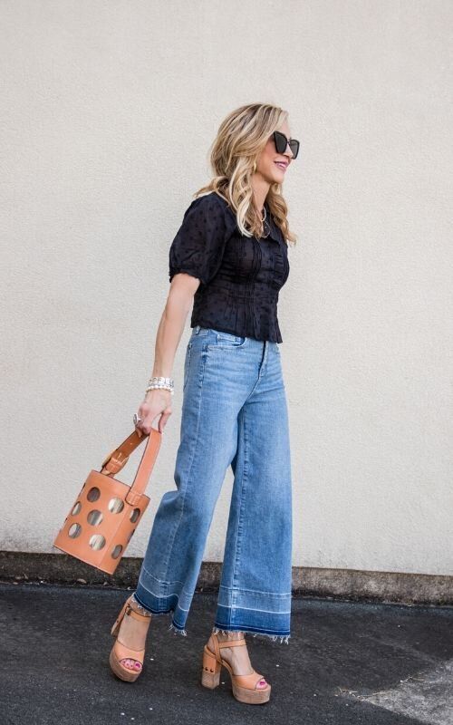 Cropped Jeans Outfit Summer, Wide Leg Cropped Jeans Outfit, Flare Jeans Outfit Spring, Cropped Jeans Outfit, Flare Jeans Outfit, Jeans Outfit Spring, Wide Leg Jeans Outfit, Jeans Outfit Fall, High Waisted Cropped Jeans