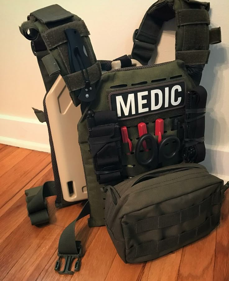 Tactical Medic, Army Medic, Tactical Kit, Combat Medic, Military Gear Tactical, Tac Gear, Tactical Gear Loadout, Combat Gear, Tactical Equipment