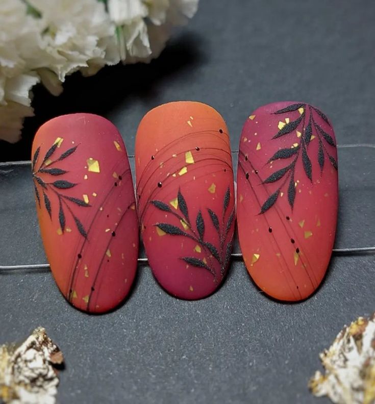 Fall Leaf Glitter Nails, Beautiful Gel Nails Designs, Fall Leaves Nails, Leaf Nail Art, Quartz Nails, Unghie Sfumate, Fall Nail Art Designs, Nail Polish Art, Creative Nail Designs