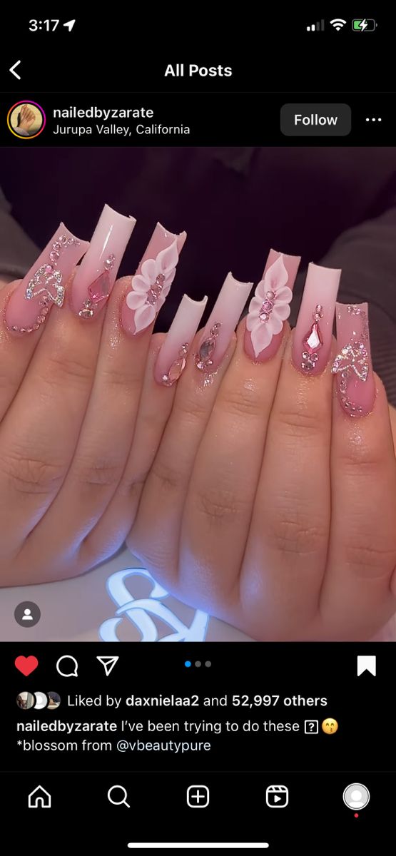 Pink Princess Nails Acrylic, Pink Quinceanera Nails Long, Jelly Rhinestone Nails, Pink Buchifresa Nails, 15 Nails Ideas Pink, Pink Bling Nails Rhinestones Girly, Latina Nail Designs Medium, Baby Pink Birthday Nails, Pink Quince Nails Medium