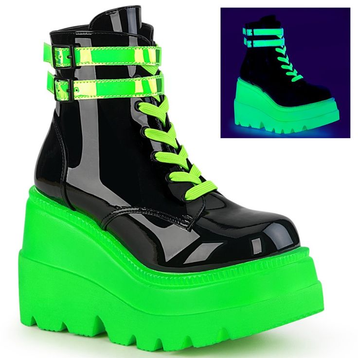 Demonia Shaker-52 Black Patent And Neon Green 4 1/2" (114mm) Wedge Uv Blacklight Reactive Platform Lace-Up Front Ankle Boot W/ Double Buckled Ankle Straps, Inside Zip Closure, Sha52 #Nwt #Summer #Y2k #Funky #Alternative Green Ankle Boots, High Heel Stiefel, Gothic Boots, Demonia Shoes, Platform Boots Chunky, Dr Shoes, Patent Leather Boots, Makijaż Smokey Eye, Fashion Bottoms