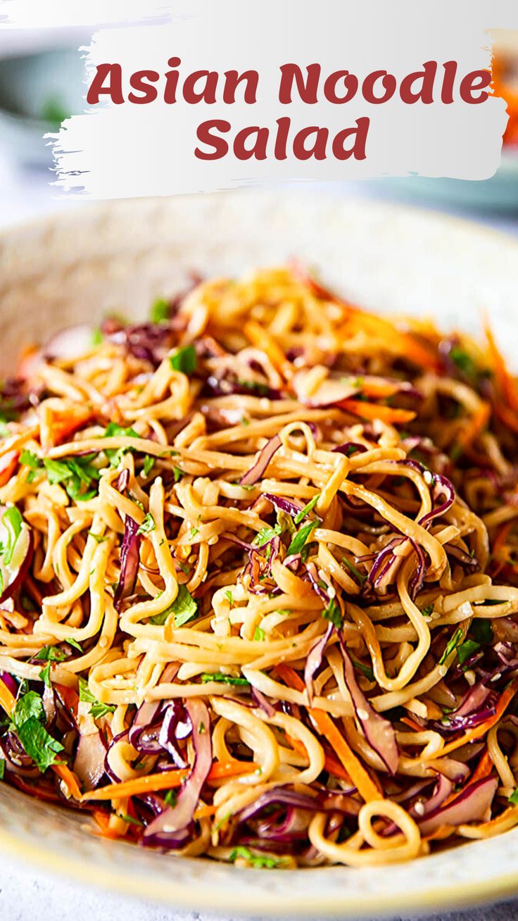 This Asian Noodle Salad with thinly sliced red cabbage, julienned carrots and radishes in spicy peanut dressing is ideal for a delicious work lunch. Carrots And Radishes, Spicy Peanut Dressing, Salad With Peanut Dressing, Asian Salad Recipe, Asian Noodle Salad, Peanut Salad, Julienned Carrots, Asian Noodle Recipes, Asian Noodle