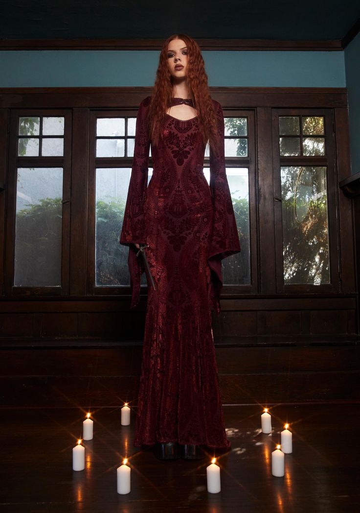 Widow Goth Velvet Flocked Maxi Dress And Shrug Set - Dark Red Six Of Crows Inspired Outfits, Dark Red Gown, Romantic Goth Outfits, Goth Wedding Dresses, Gothic Gowns, Elegant Goth, Vampire Dress, Dark Red Dresses, Sleeve Shrug