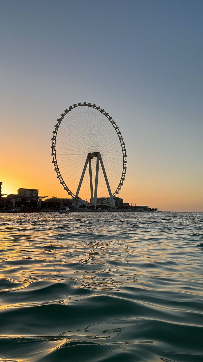 A big wheel on the public beach in Dubai Dubai Beach, Dubai Vacation, Dubai Cars, Dubai Aesthetic, Dubai Lifestyle, Living In Dubai, Travel Picture Ideas, Where I Live, Dubai Life