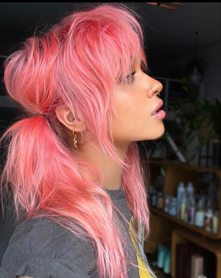 Statement Piece Hair Color, Hot Pink Shag Hair, Hair Dye For Green Eyes, Pink Hair Layers, Long Pink Hair With Bangs, Tattoo Themes For Women, Short Hot Pink Hair, Pink Multicolor Hair, Ginger Hair With Pink