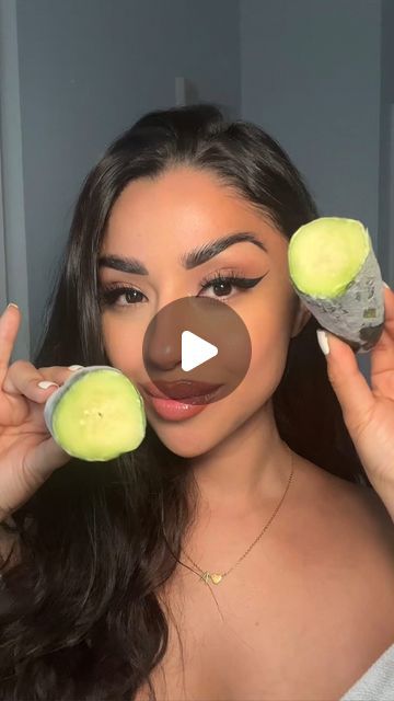 Anna Gabriela on Instagram: "Ice, lift, hydrate & prime face 🥒🧊���💚  Icing my face has changed the game for me in skincare & makeup! Love finding new ways to do it 😍" Icing Face, Face Icing, Hygiene Tips, Skincare Makeup, May 13, Beauty Tips, The Game, Beauty Hacks, Do It