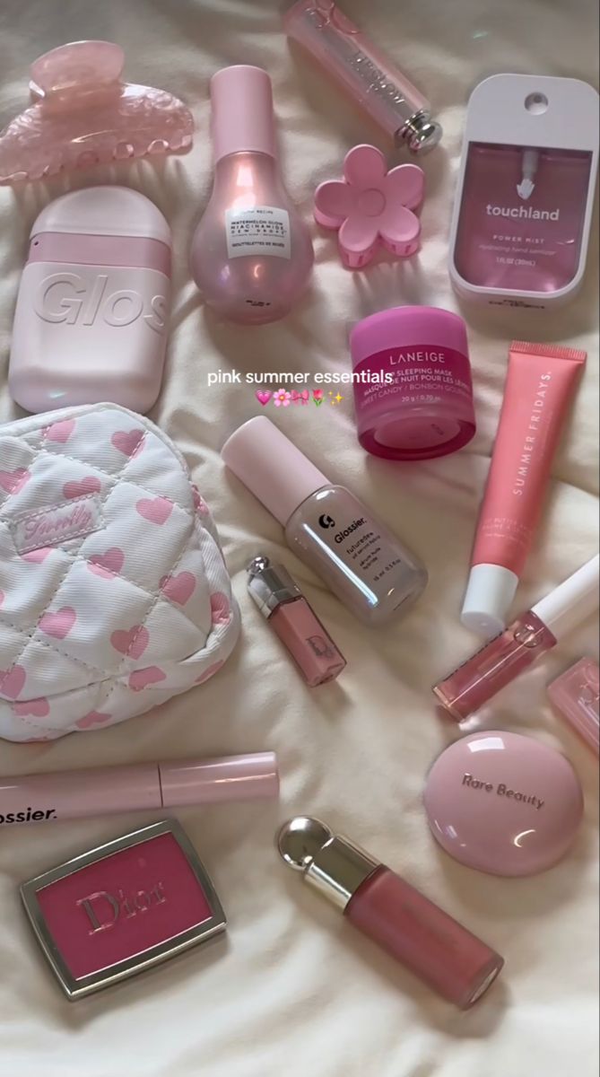 Pink Lifestyle, Pretty Skin Care, Pretty Skin, Pink Girly Things, Pink Makeup, Makeup Items, روتين العناية بالبشرة, Makeup Essentials, Pretty Makeup