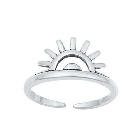 Sterling Silver Sunset Sun Toe Midi Ring Adjustable Day Band .925 New Jewelry Female Unisex All our silver jewelry is crafted from .925 silver also commonly referred to as sterling silver. Sterling silver is the standard for beautiful high-quality silver jewelry and cannot be replicated by lower priced silver plated jewelry. It is 92.5% pure silver, mixed with alloys to add strength and durability to stand the test of time. Keep your fine jewelry shiny and elegant by storing it properly. Jewelry Sterling Silver Toe Rings, Silver Toe Rings, Midi Ring, Stylish Rings, Midi Rings, Jewelry Rings Diamond, Silver Plated Jewelry, New Jewelry, Silver Accessories