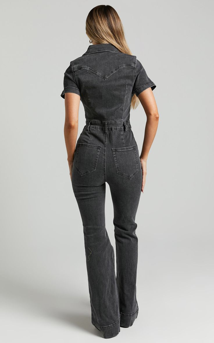 Silvena Jumpsuit - Short Sleeve Flared Denim Jumpsuit in Black Wash Deep V Neck Jumpsuit, Goth Western Style, Jumpsuit Outfit Fall, Venus Outfits, Denim Jumpsuit Outfit, Black Denim Jumpsuit, 2024 Clothes, Jean Jumpsuit, Nashville Outfit