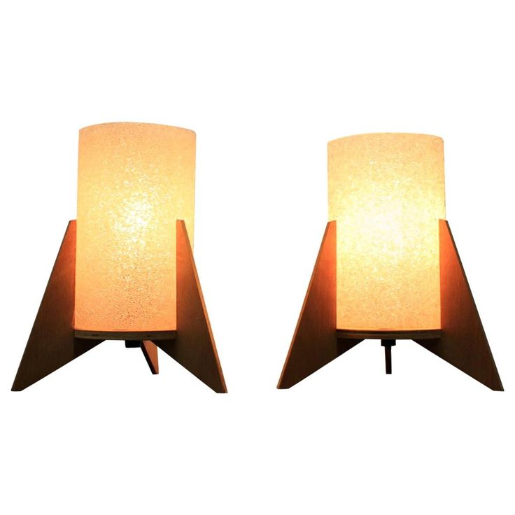 two lamps that are next to each other