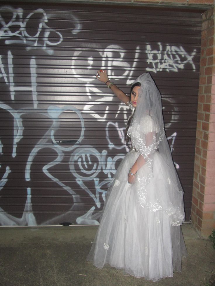 bride graffiti ghetto grungy gothic wedding dress night time Ruined Wedding Dress, 90s Grunge Wedding, Grunge Wedding Aesthetic, Black Wedding Dress Aesthetic, Matoshi Gown, Punk Wedding Dress, Emo Wedding Dresses, Black Wedding Aesthetic, Teuta Matoshi Gown