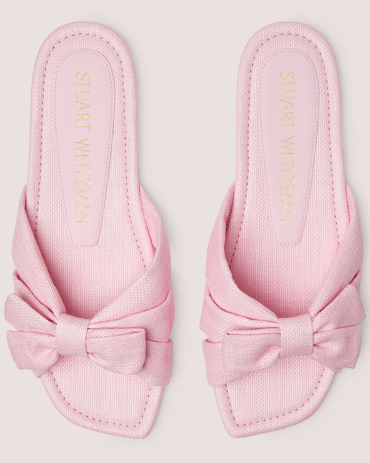 SOFIA SLIDE | Stuart Weitzman Cute Flats Shoes, Angelina Core, Black Summer Sandals, Designer Slides, Pink Slides, Shoes Heels Classy, Cute Flats, Heels Classy, Gift Business