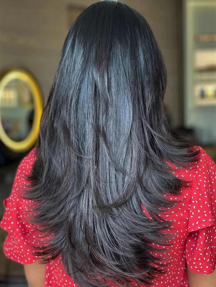 Layered Ends Long Hair, Angled Long Hair, Waterfall Layers Haircut Long Hair, Feather Haircut Long, Waterfall Layers Haircut Medium Hair, Feather Layer Haircut, Feather Haircut Medium, Long Feathered Hairstyles, Angel Cut With Layers