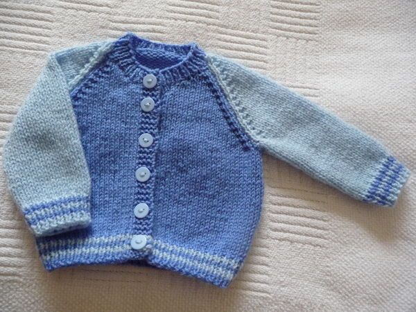 Baby Boy Cardigan Knitting Pattern Free, Crochet Patterns Free Baby Boy, Baby Boy Knitting Patterns Free, Easy Baby Knitting Patterns, Boys Knitting Patterns Free, Boys Knit Sweaters, Baby Boy Cardigan, Baby Cardigan Knitting Pattern Free, Cardigan Bebe