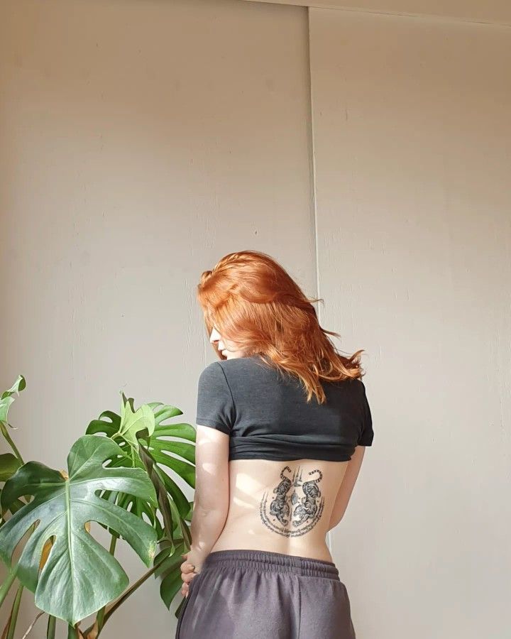 2 tigers
Woman
Tattoo
Plant
Aesthetic 
Ginger
Back tattoo
Yak sant
Buddha Pretty Tattoo, Pretty Tattoos, Tattoos With Meaning, Back Tattoo, Tigers, Meant To Be, Men And Women, For Men, Crop Tops